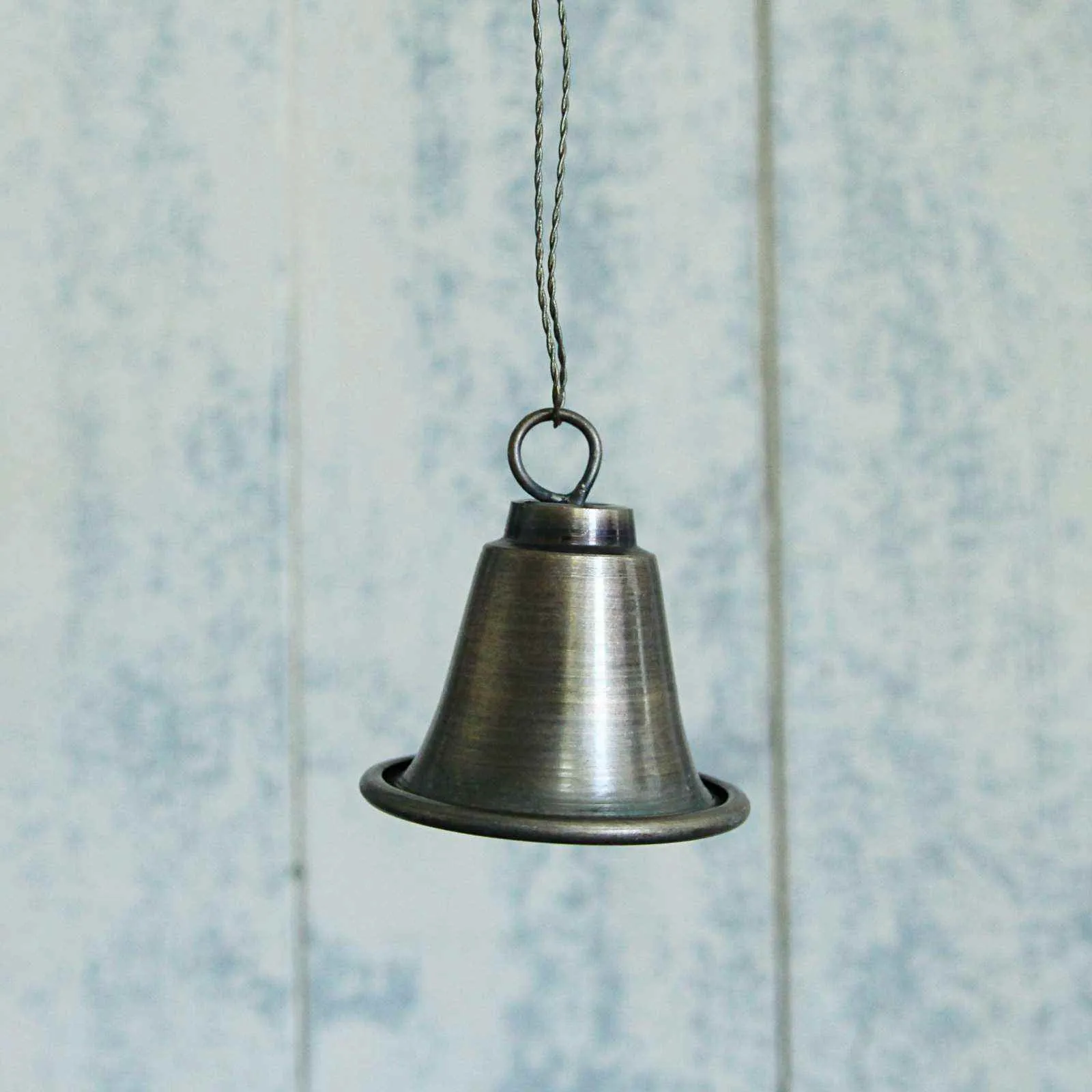 Antique gold bell decoration - Large