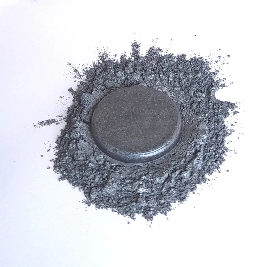 Graphite Pearl Pigment - 10gms