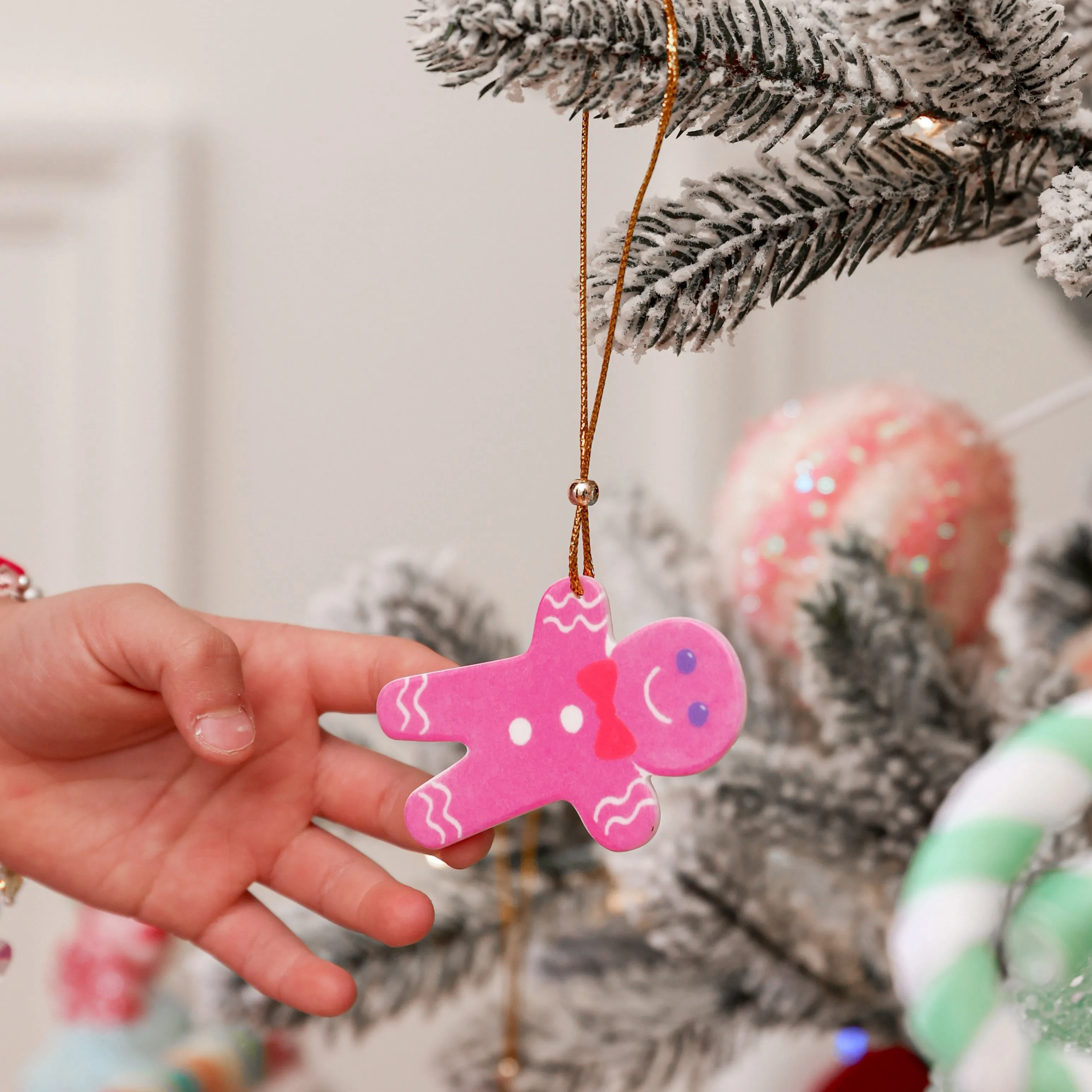 Lauren Hinkley Sweet Gingerbread Man Decoration